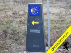 Exclusiva mouteira de pizarra en Camino de Santiago de Invierno. Cantos biselados y triple coating. Mouteira homologada. Mouteira Camino Santiago.