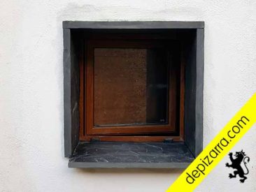 Cerco ventana en pizarra natural.