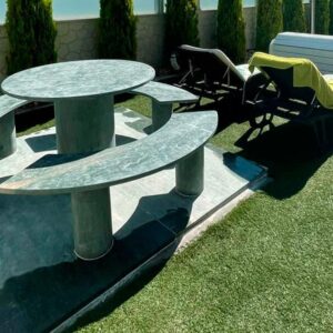 Mesa jardín redonda.