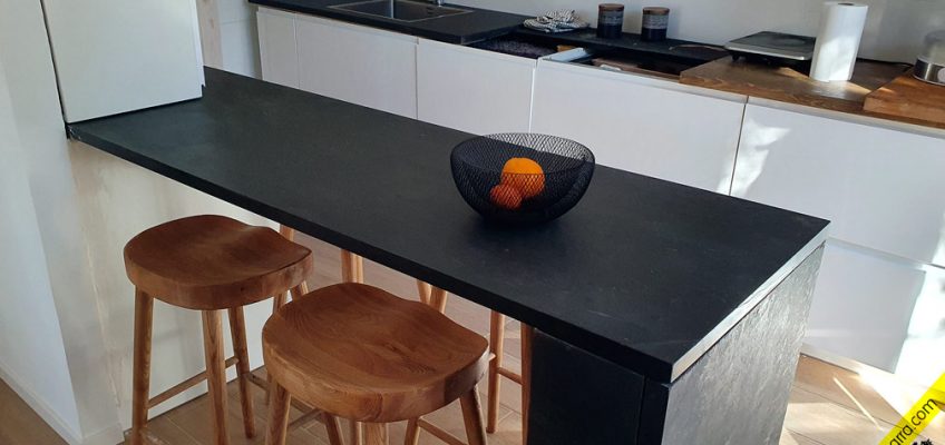 Encimera piedra natural.