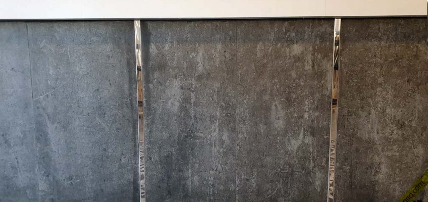 Piedra natural pizarra gris.