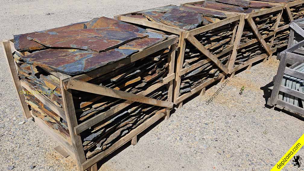 Planchón de pizarra multicolor.