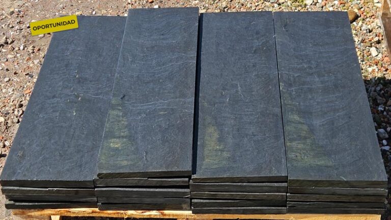 disponibilidad puntual de losas de pizarra para exterior.
